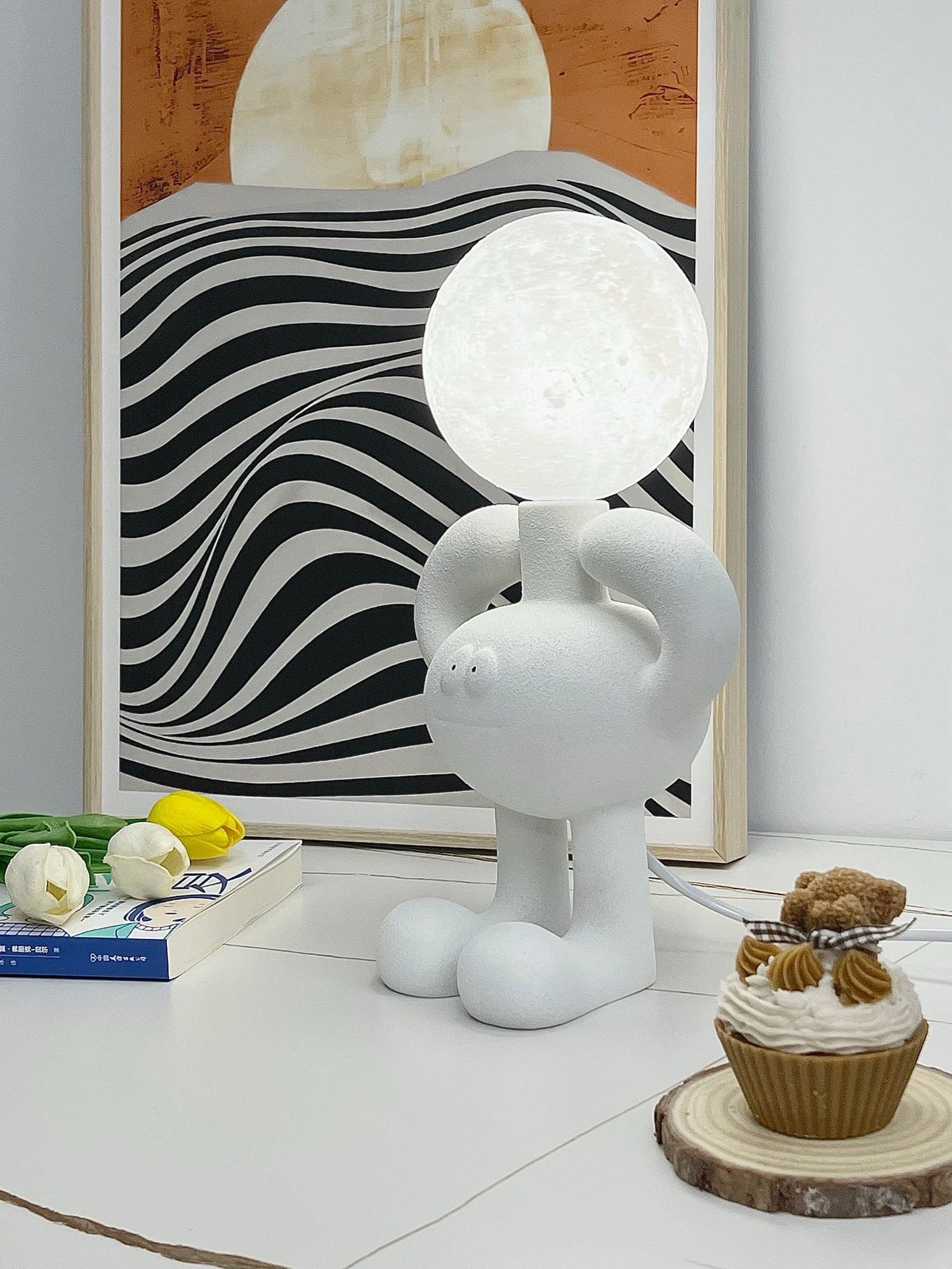 Resin Robot Table Lamp - Lumpaz