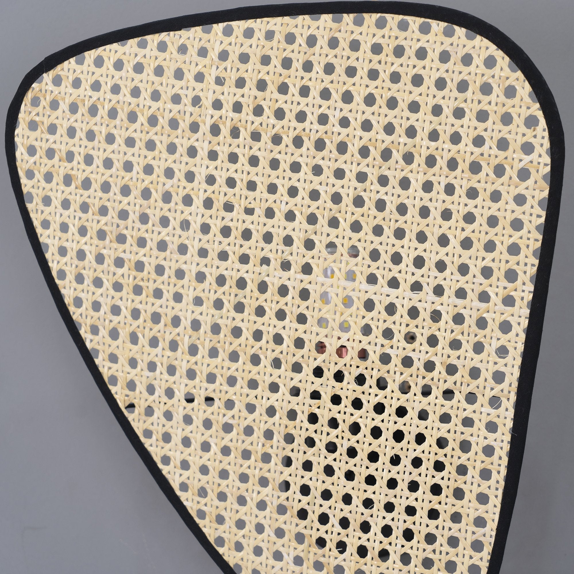 Screen Cannage Wall Lamp - Lumpaz