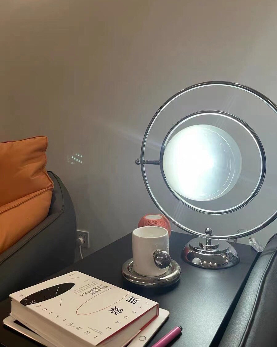 Planet Table Lamp - Lumpaz