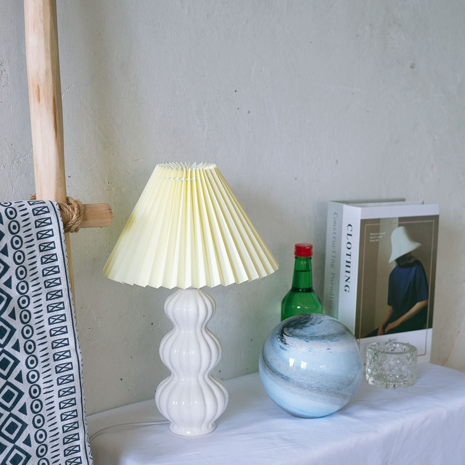 Luna Pleated Table Lamp - Lumpaz