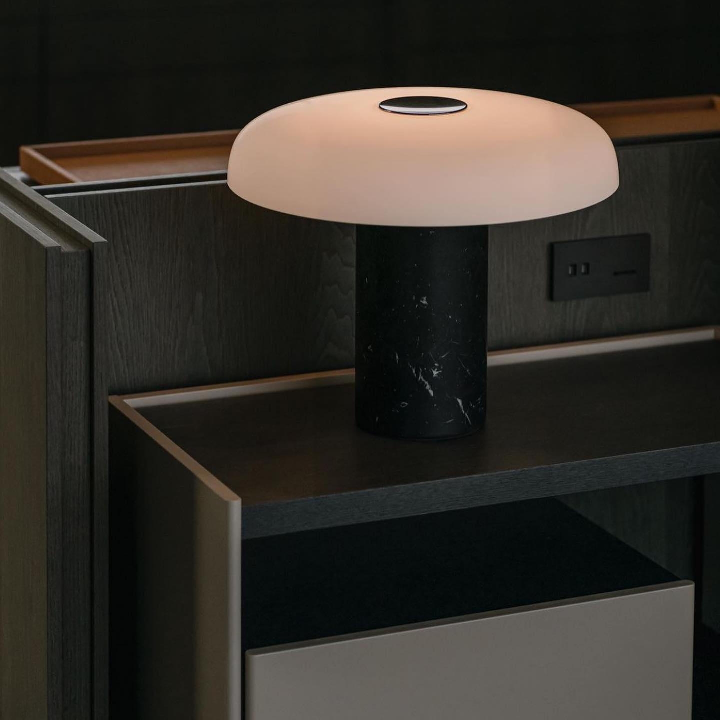 Tropico Media Table Lamp - Lumpaz