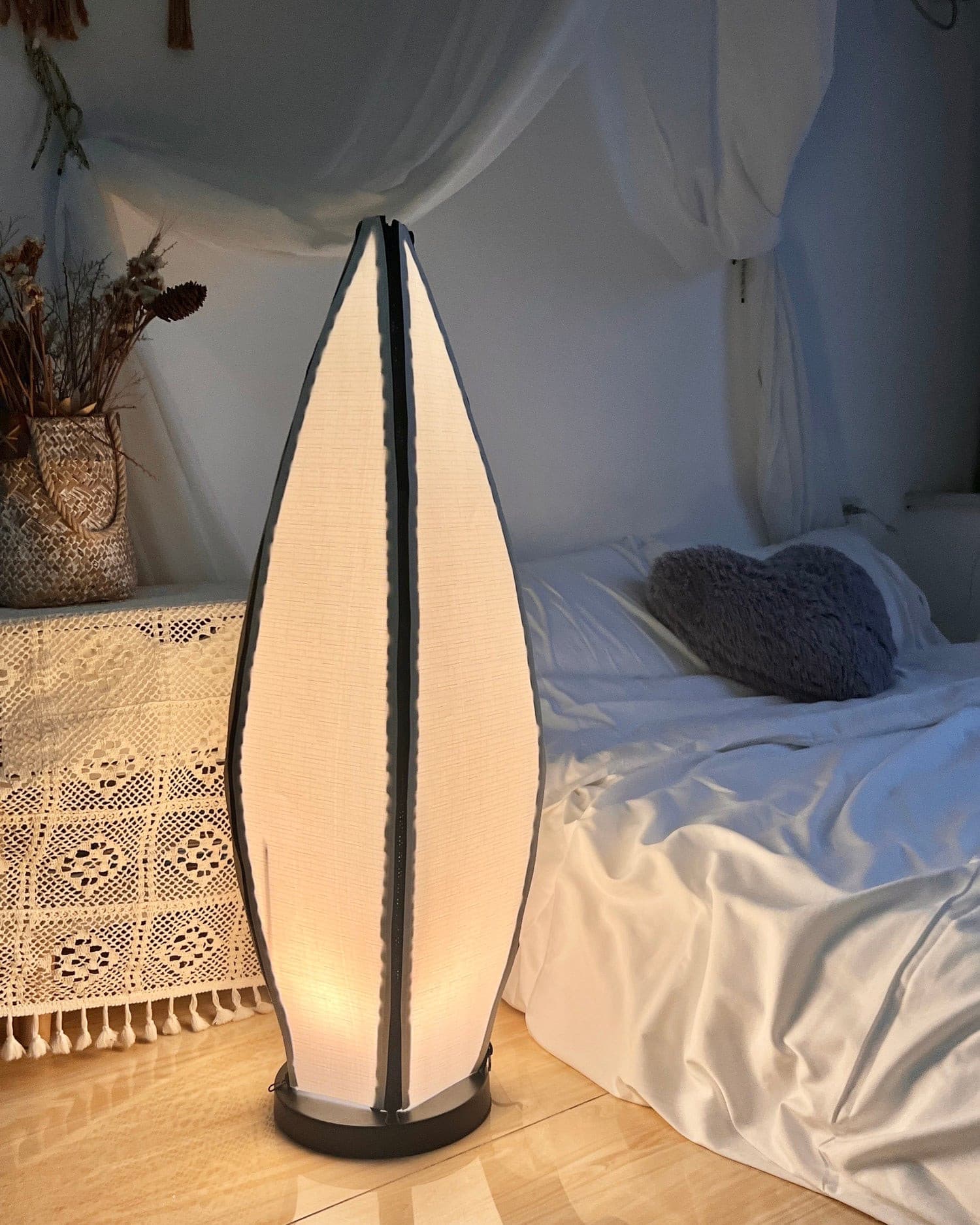 Banana Table Lamp - Lumpaz