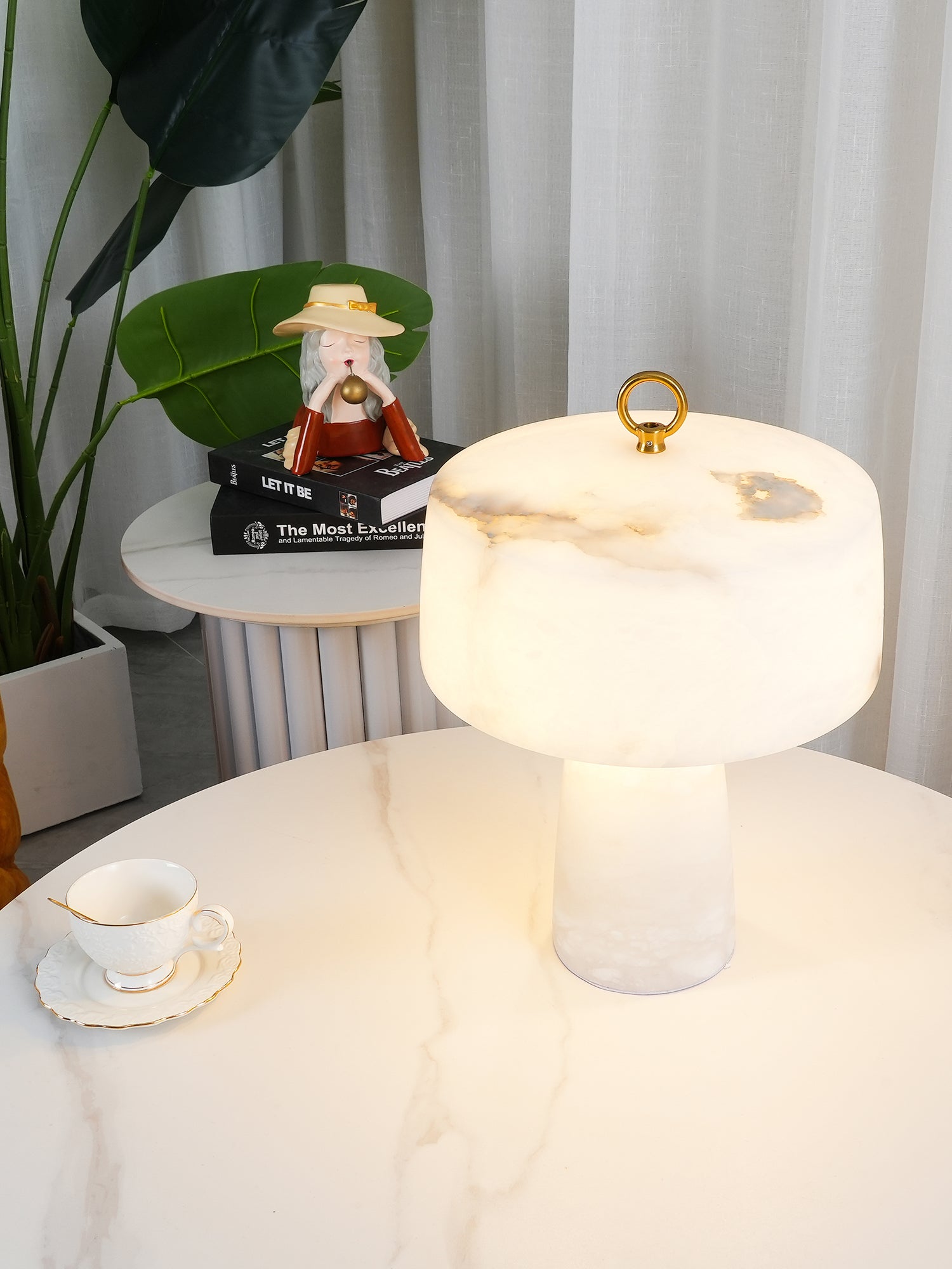 Aogashima Table Lamp - Lumpaz