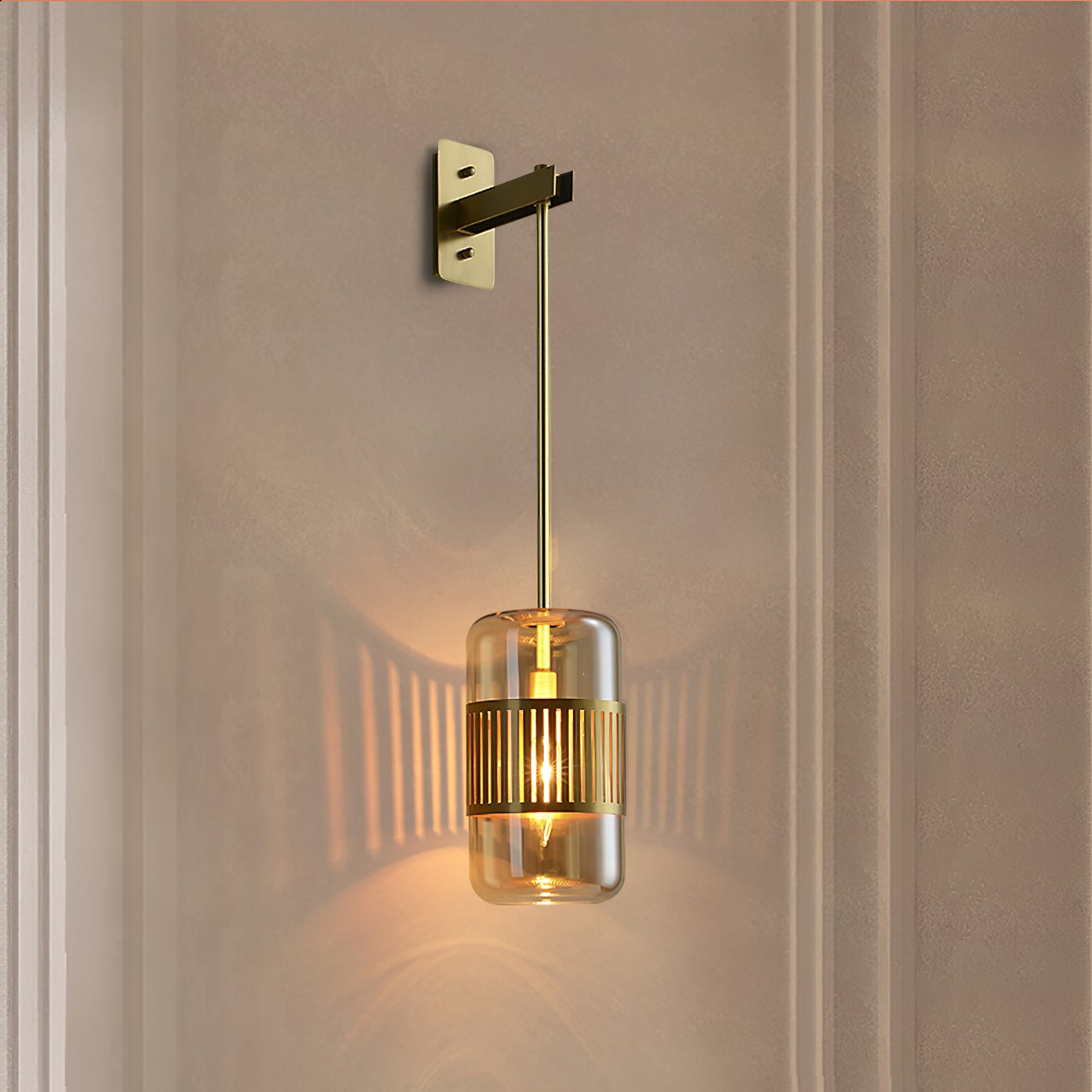 Lizak Wall Lamp - Lumpaz