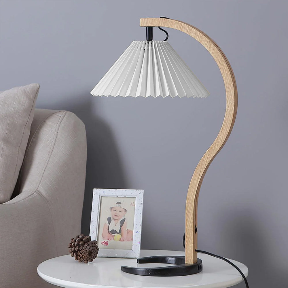 Caprani Wooden Table Lamp - Lumpaz