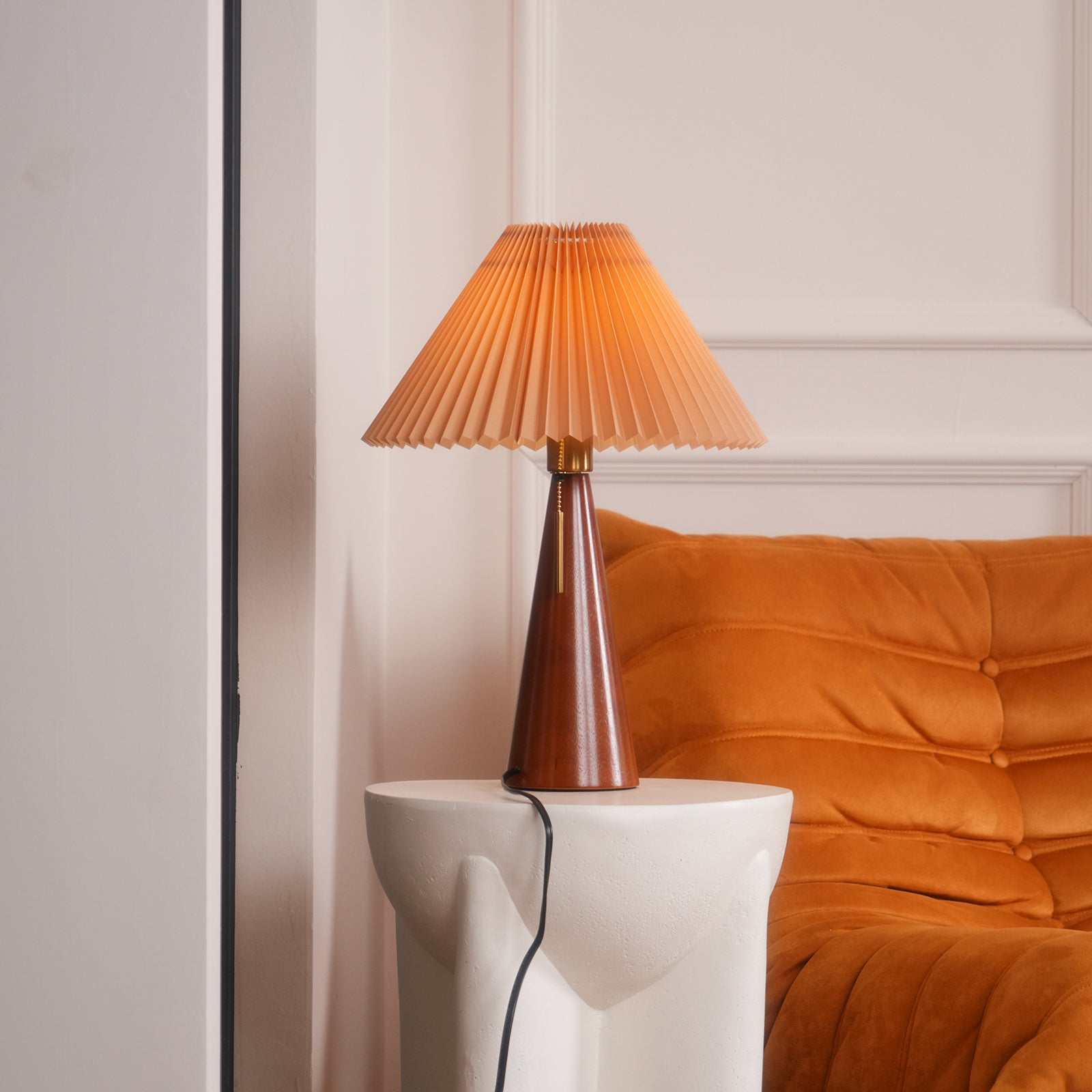 Stringer Table Lamp - Lumpaz