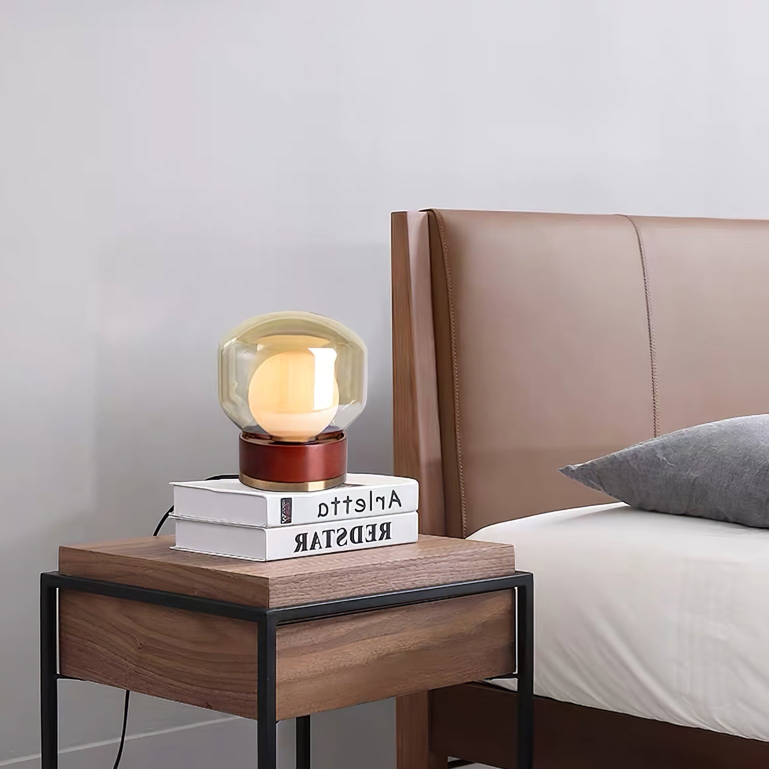 Boule Table Lamp - Lumpaz