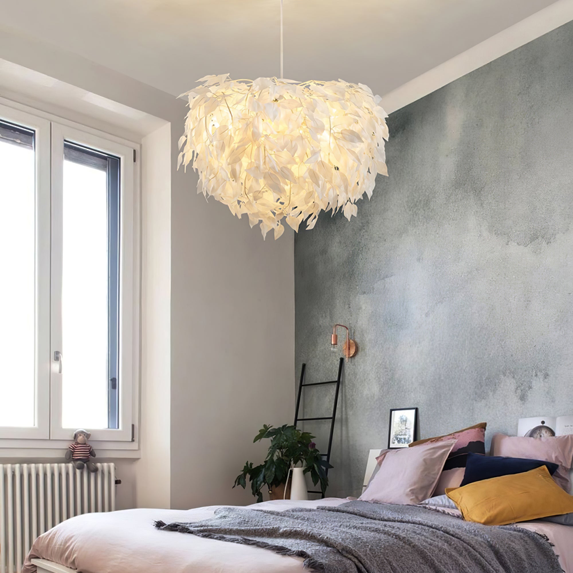 Plastic Leaves Pendant Lamp - Lumpaz