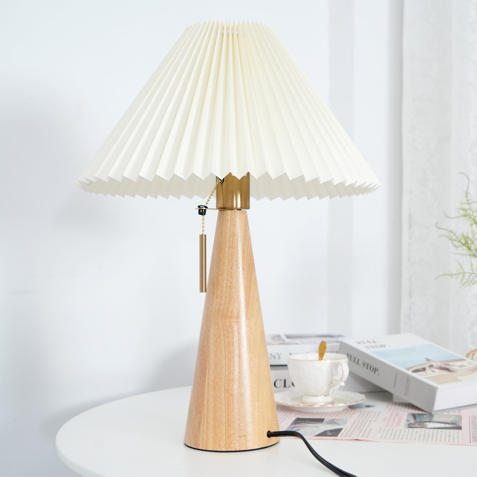 Stringer Table Lamp - Lumpaz