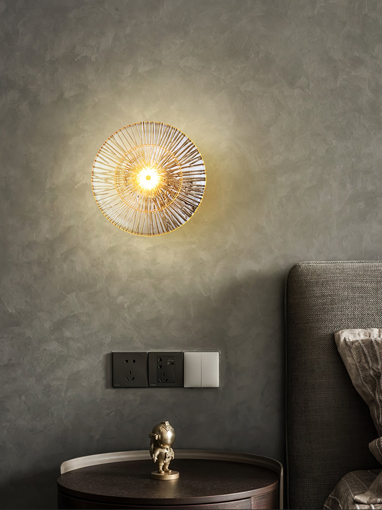 Round Crystal Wall Lamp - Lumpaz