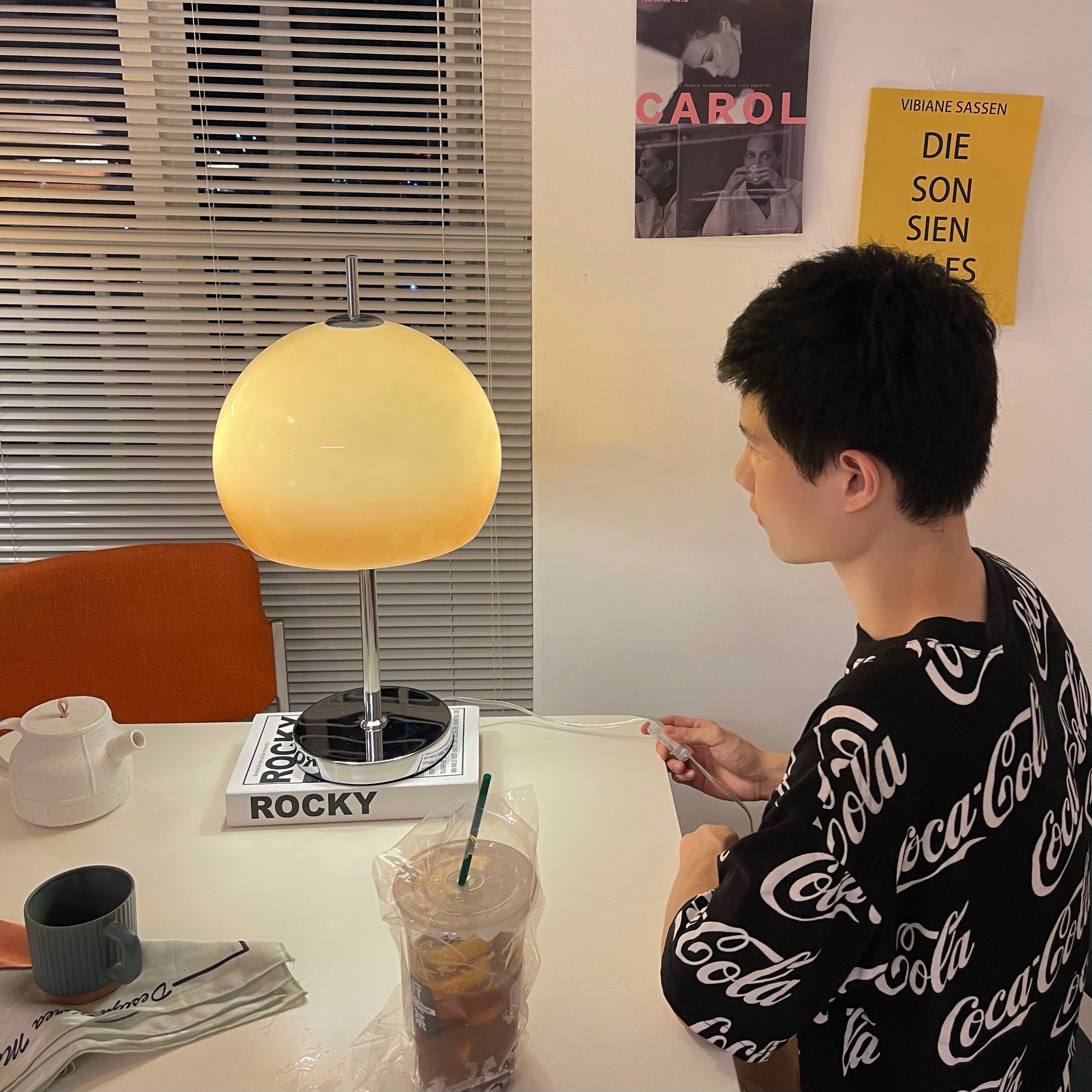 Mushroom Brown Table Lamp - Lumpaz