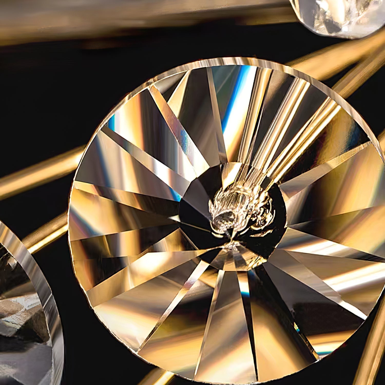 Crystal Firework Chandelier - Lumpaz