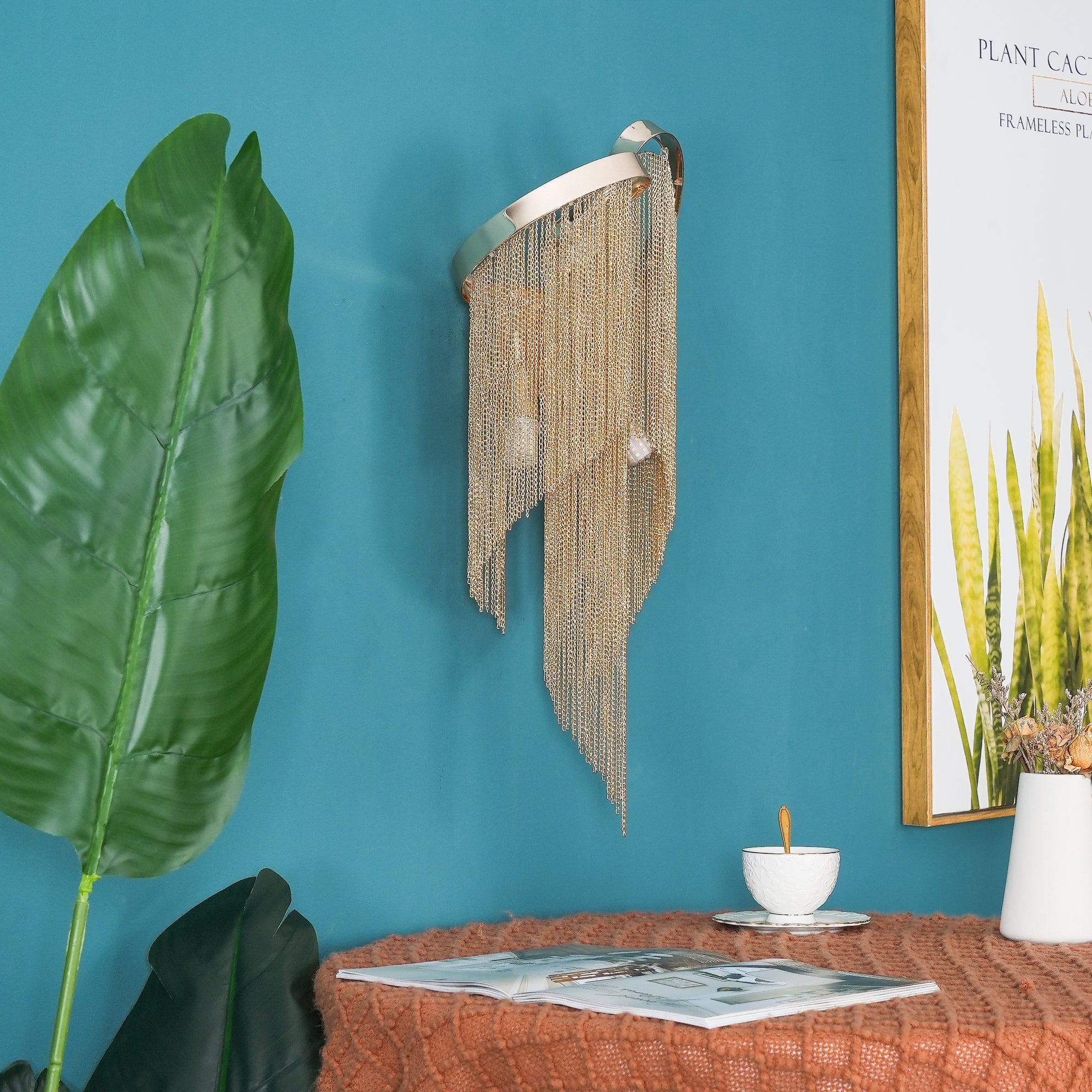 Chain Tassel Wall Lamp - Lumpaz