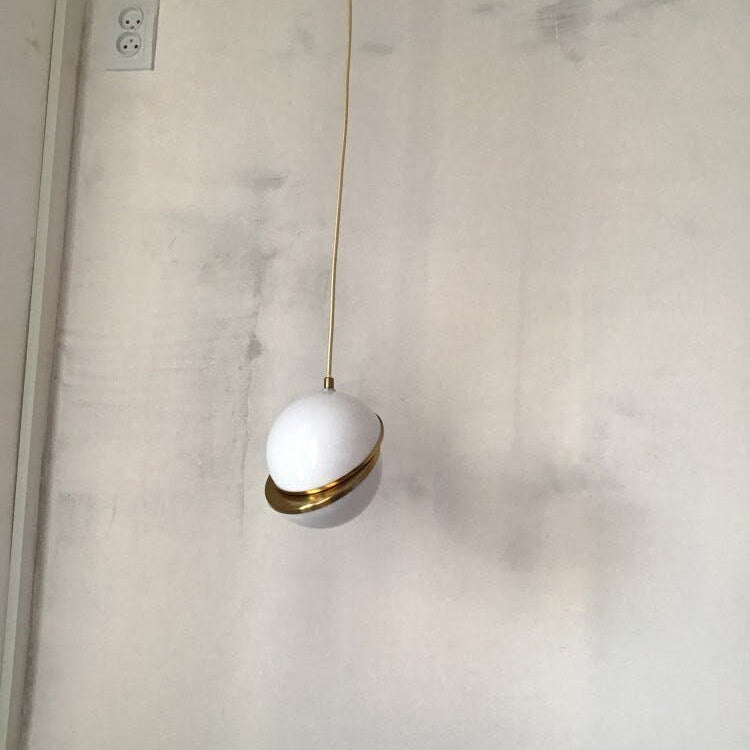 Crescent Pendant Light - Lumpaz