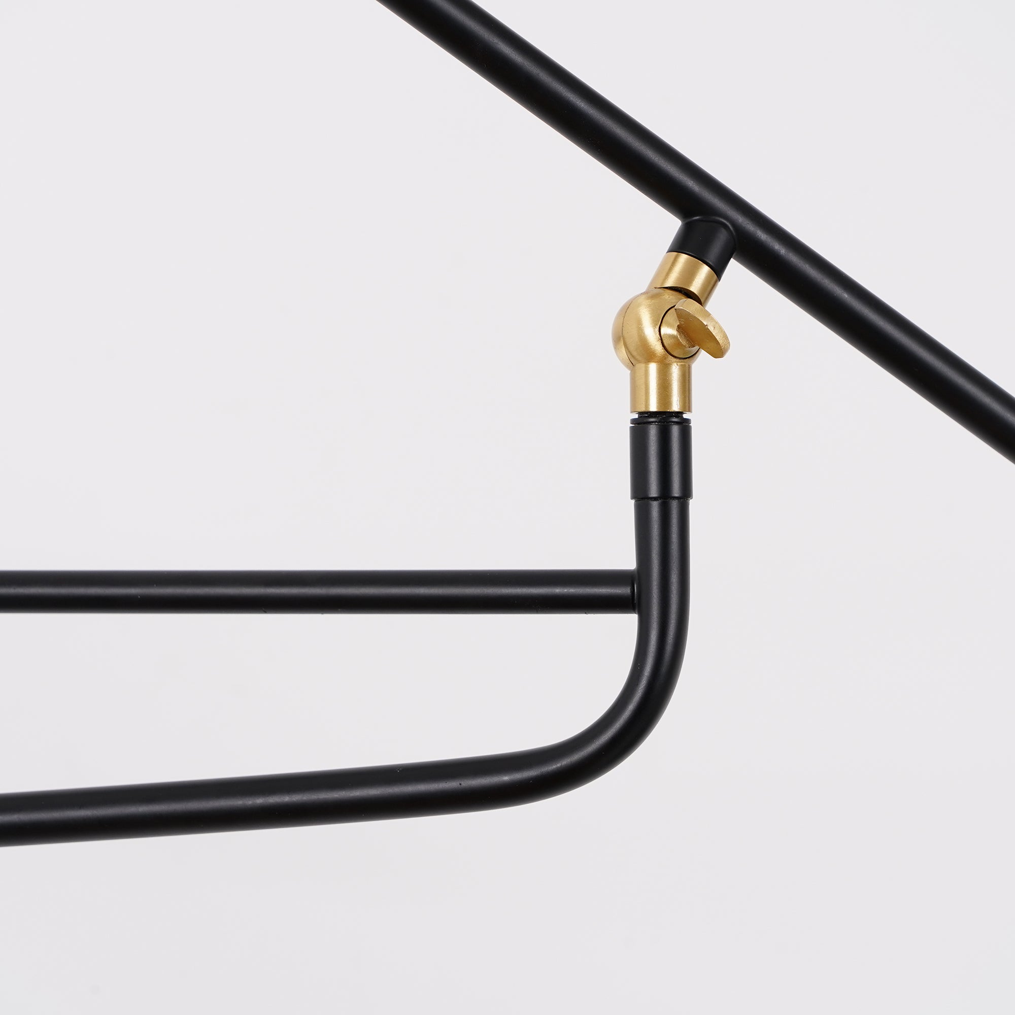 Jameson Adjustable Wall Lamp - Lumpaz
