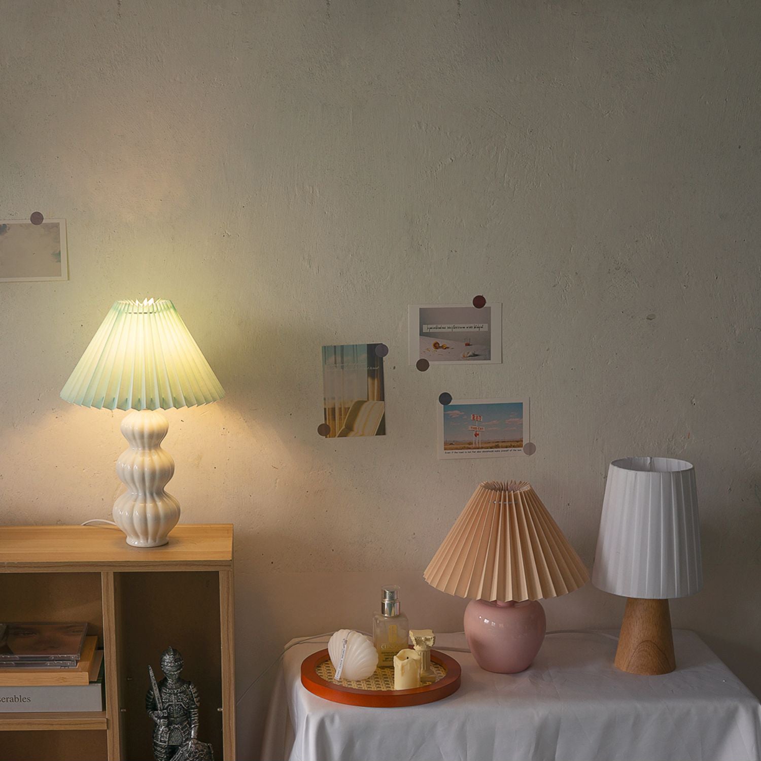 Luna Pleated Table Lamp - Lumpaz