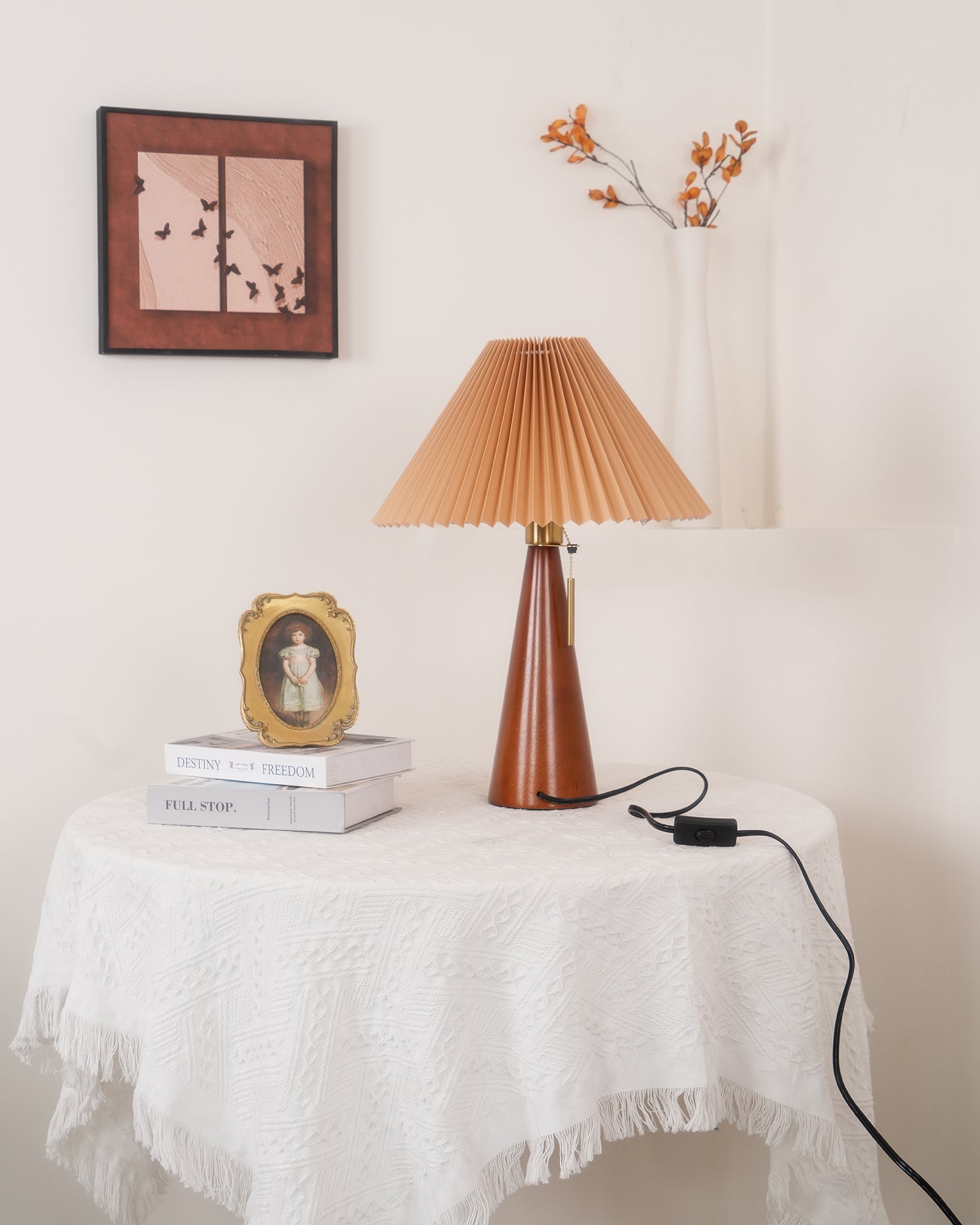 Stringer Table Lamp - Lumpaz