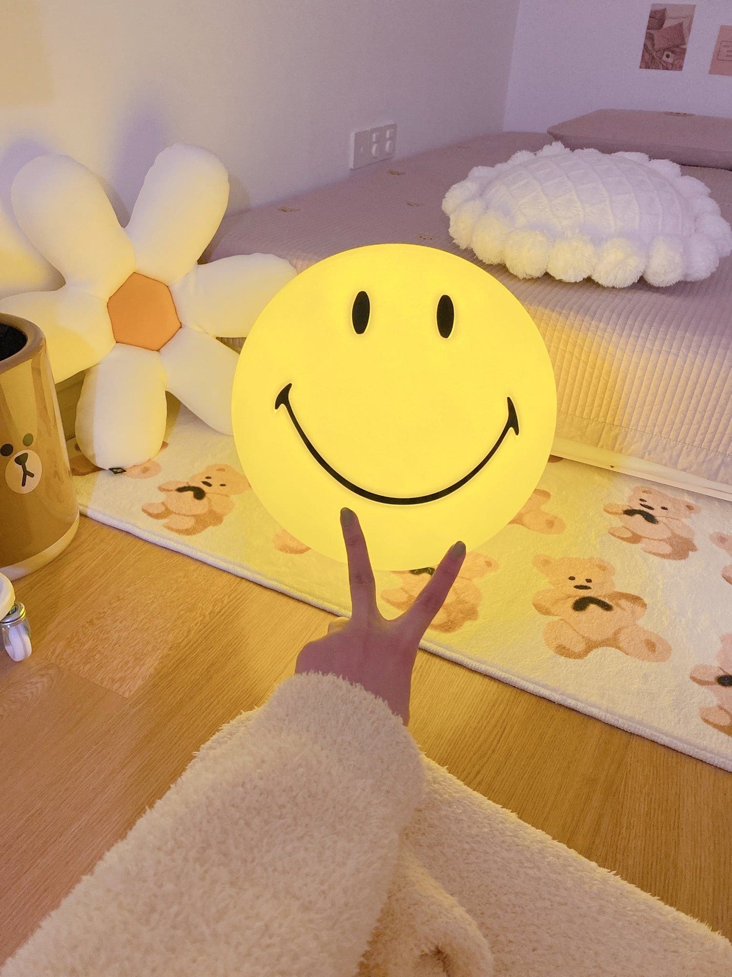 Mr Maria Smiley Table Lamp | Lumpaz