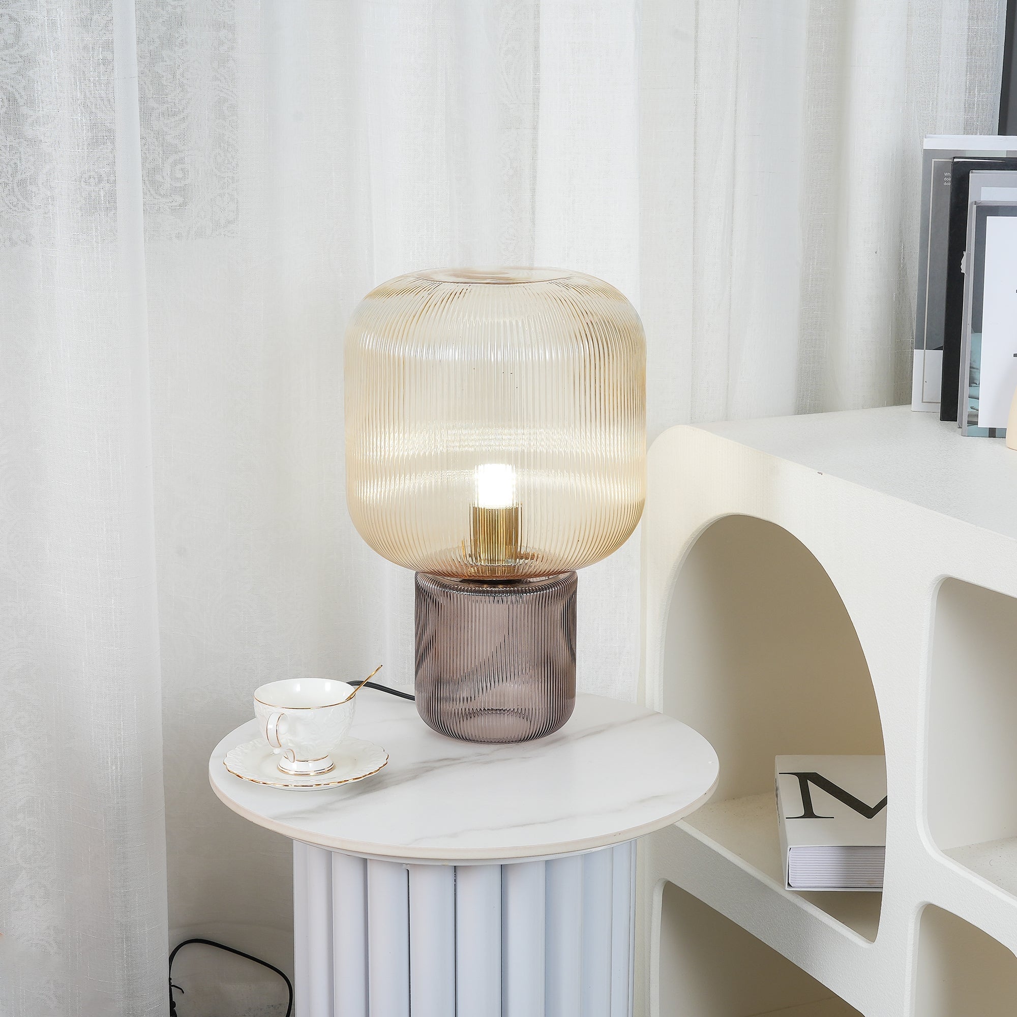 Oval Glass Table Lamp - Lumpaz