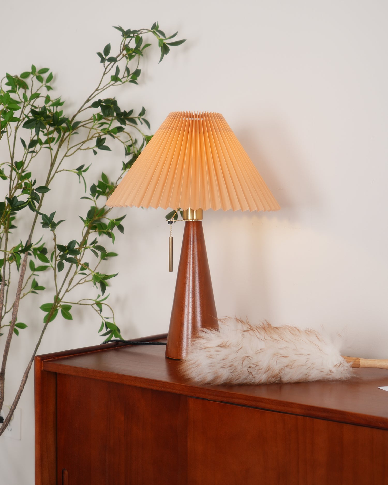 Stringer Table Lamp - Lumpaz