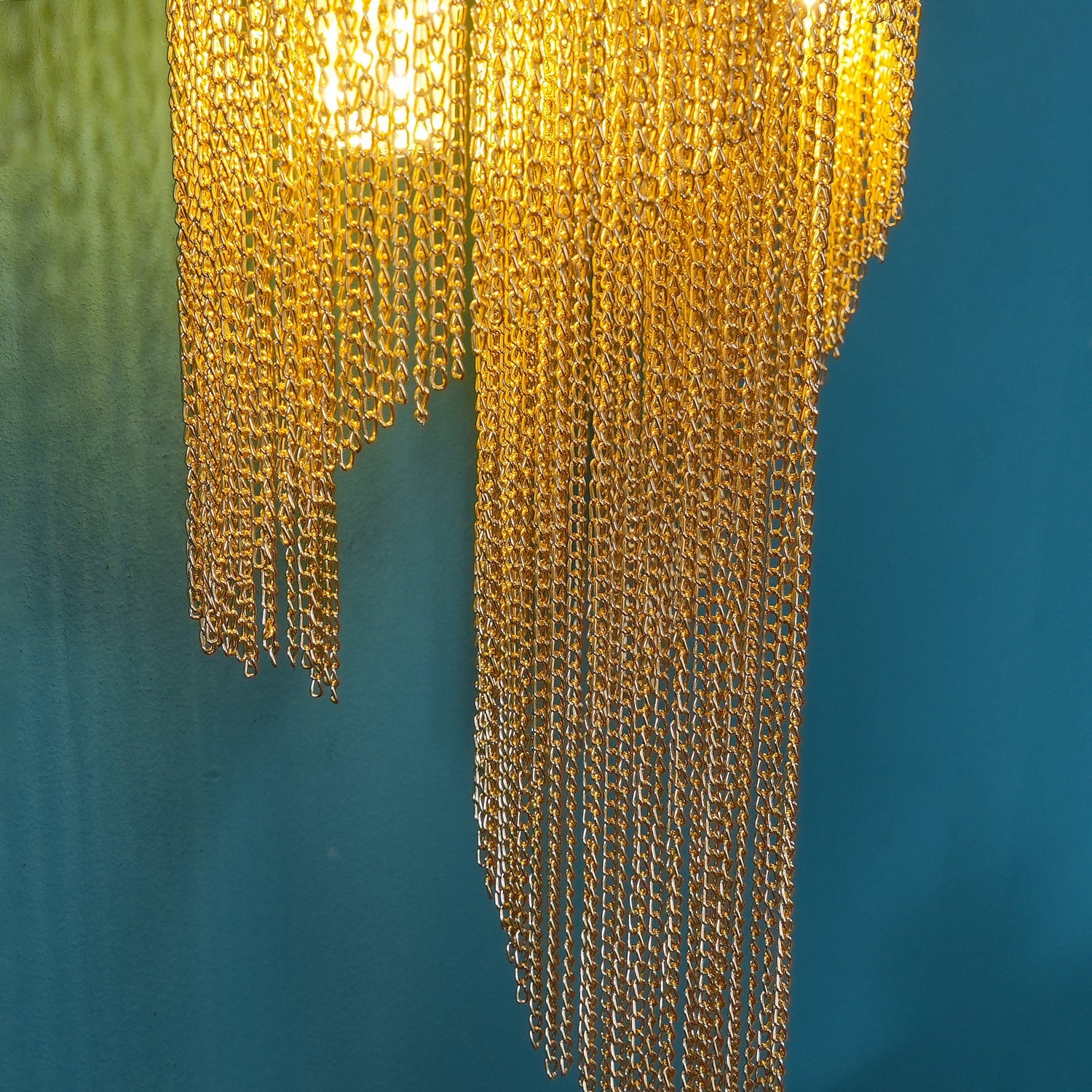 Chain Tassel Wall Lamp - Lumpaz