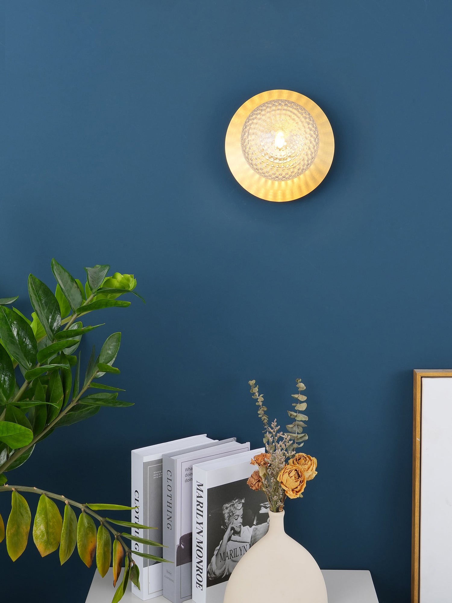 Lila Wall Lamp - Lumpaz