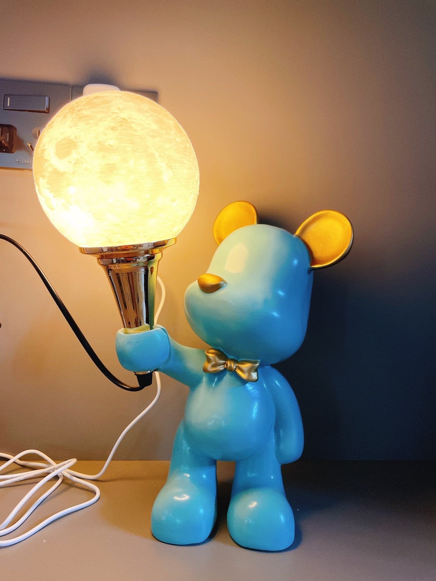 Creative Bear Planet Table Lamp - Lumpaz