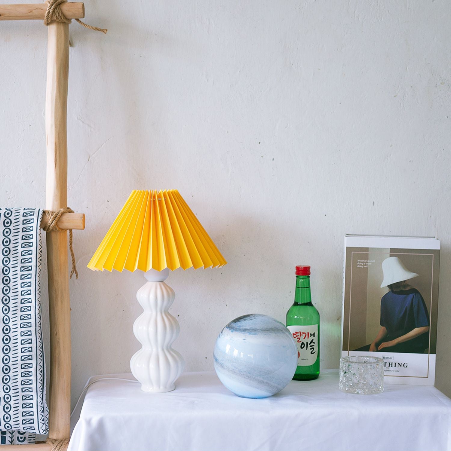 Luna Pleated Table Lamp - Lumpaz