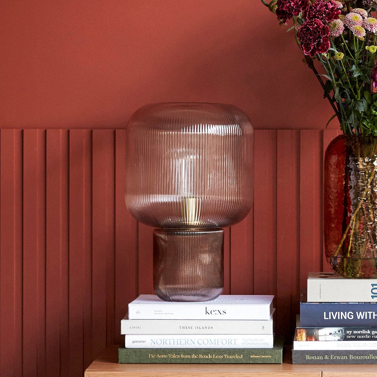 Oval Glass Table Lamp - Lumpaz