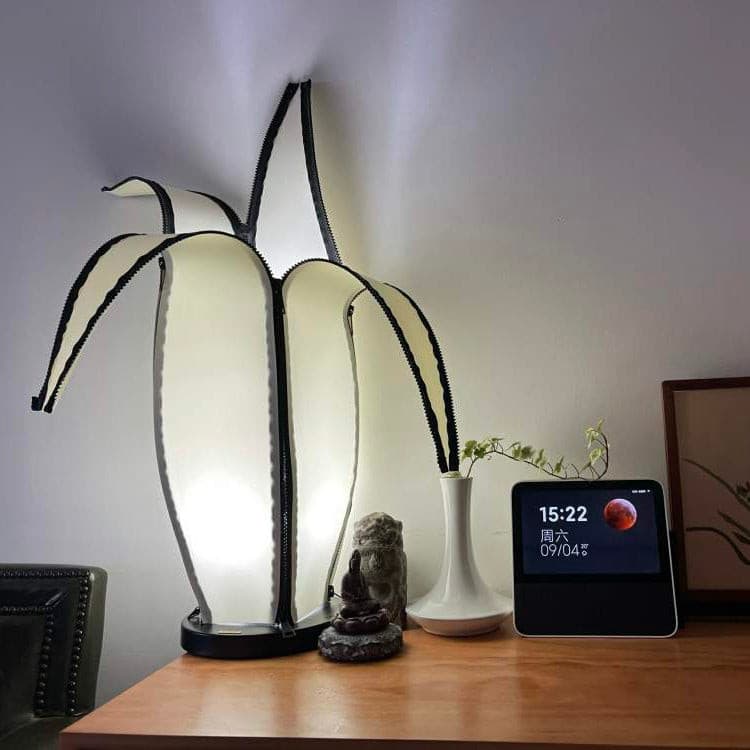 Banana Table Lamp - Lumpaz