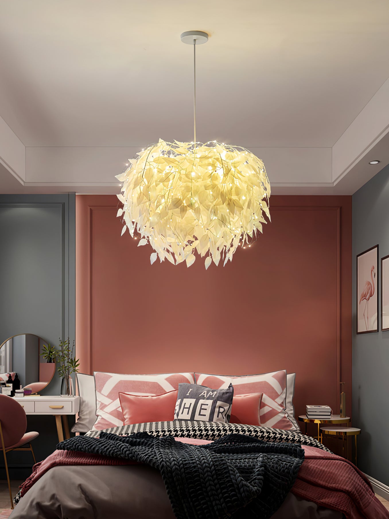 Plastic Leaves Pendant Lamp - Lumpaz