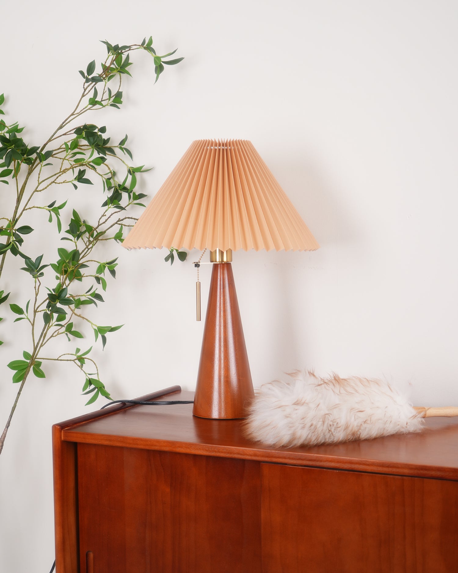 Stringer Table Lamp - Lumpaz