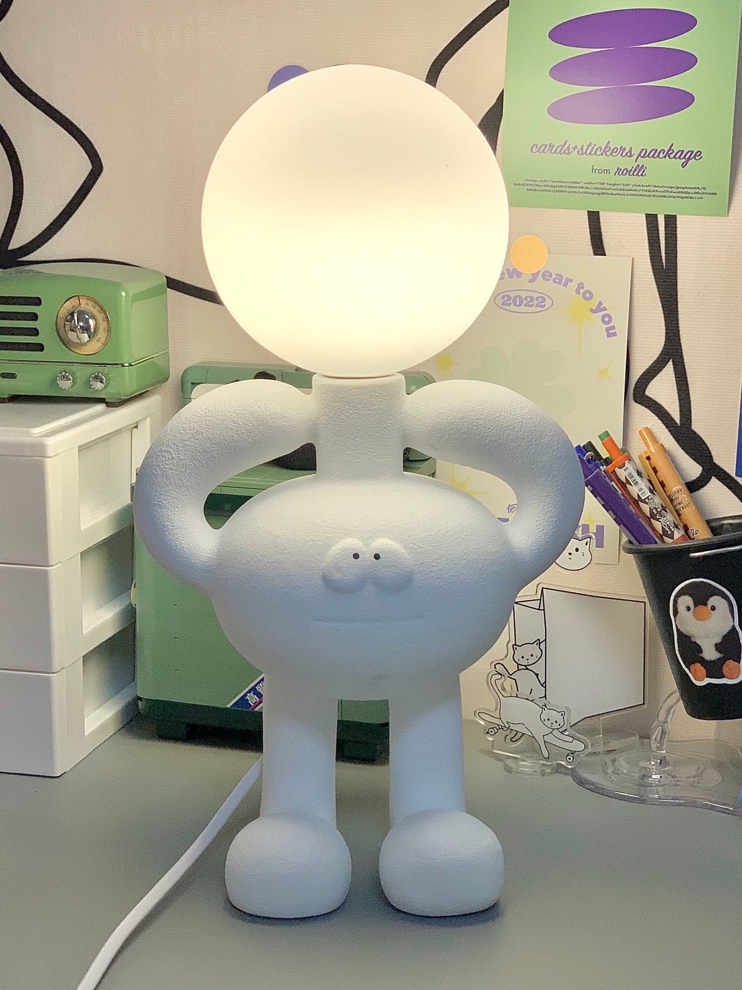Resin Robot Table Lamp - Lumpaz