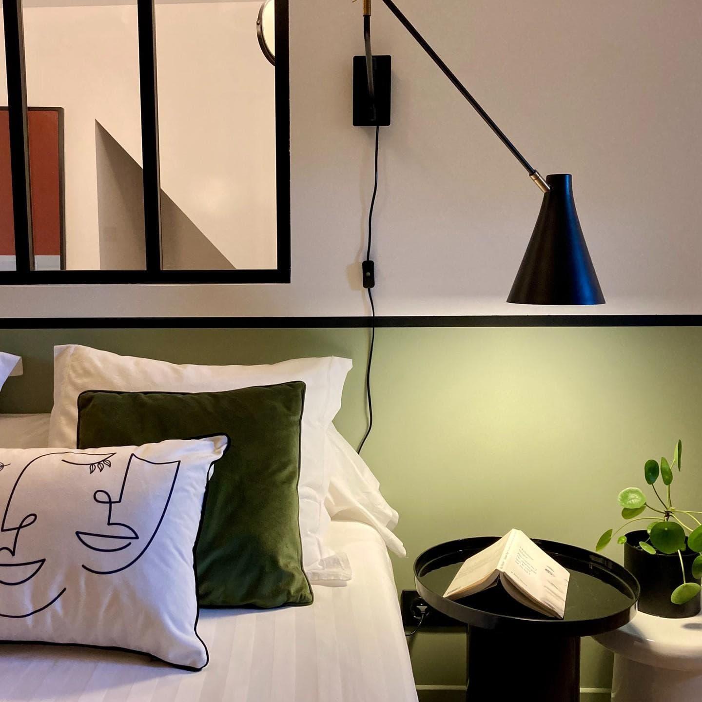 Jameson Adjustable Wall Lamp - Lumpaz