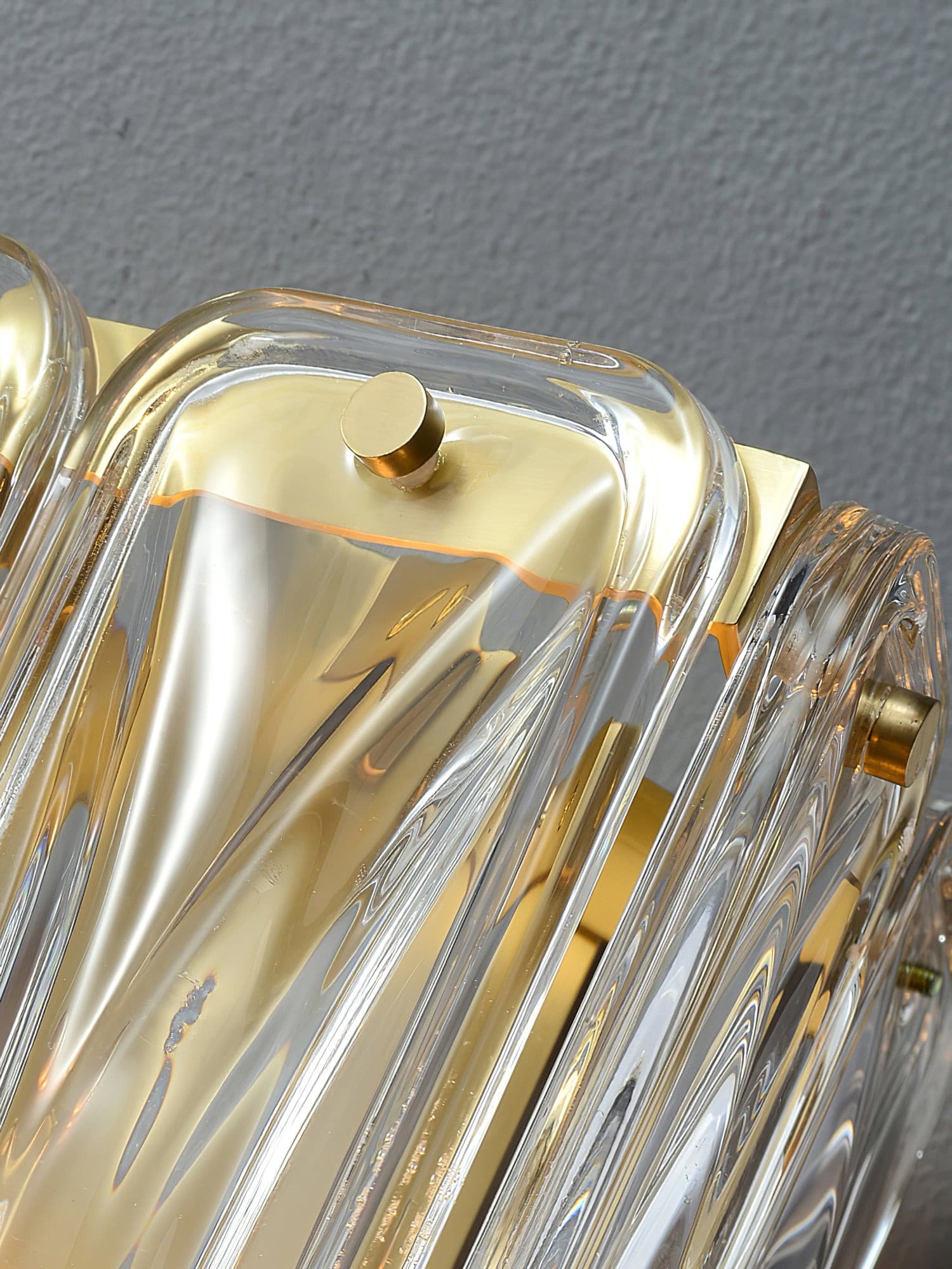 Triangular Glass Wall Light - Lumpaz