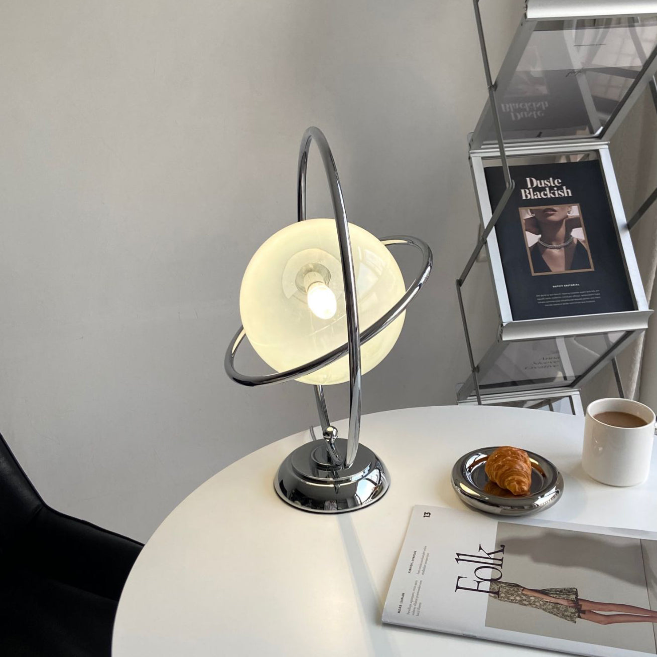 Planet Table Lamp - Lumpaz