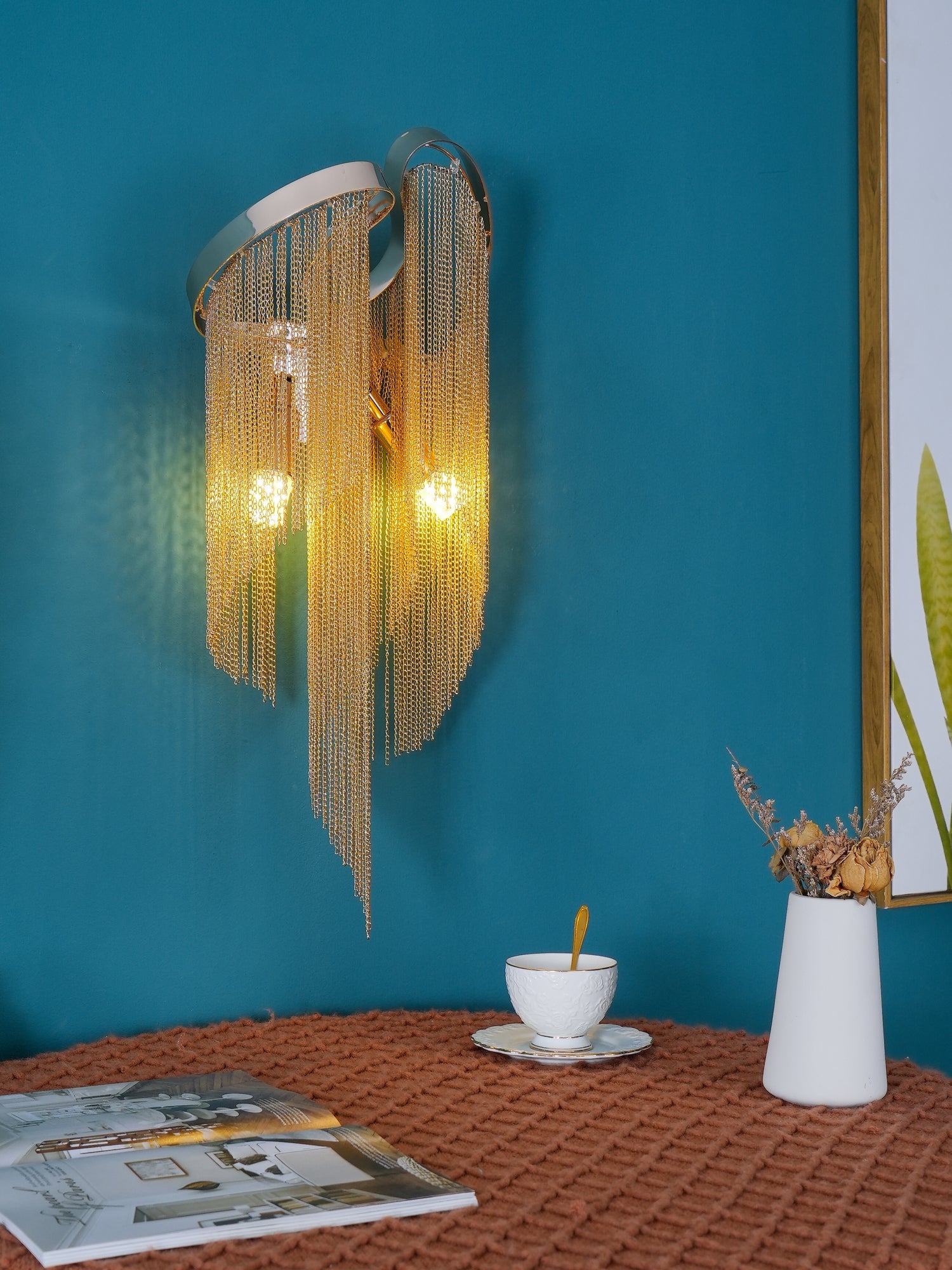Chain Tassel Wall Lamp - Lumpaz