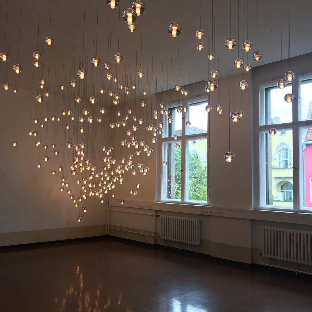 Ball Crystal Chandeliers - Lumpaz