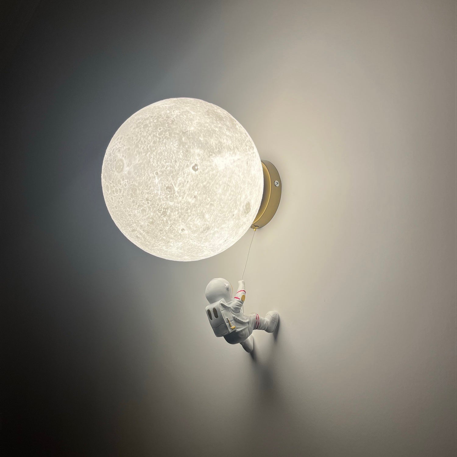 Lunar Wall Lamp - Lumpaz