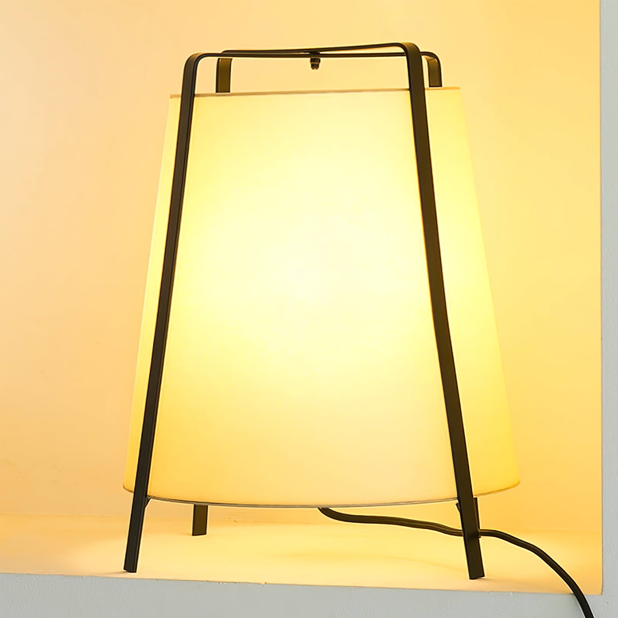 Akane Table Lamp - Lumpaz