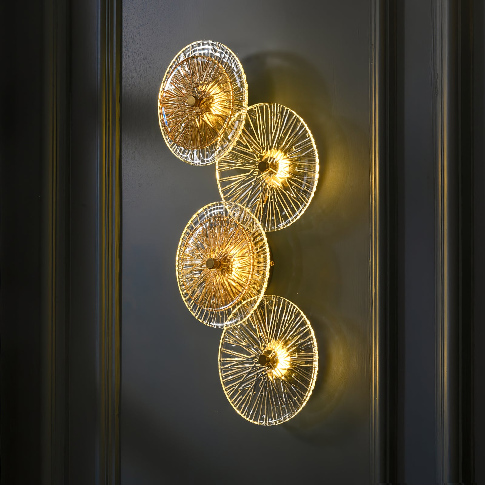 Lotus Leaves Wall Lamp - Lumpaz
