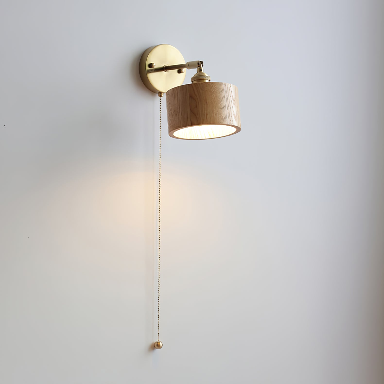 Rotatable Wooden Wall Lamp - Lumpaz