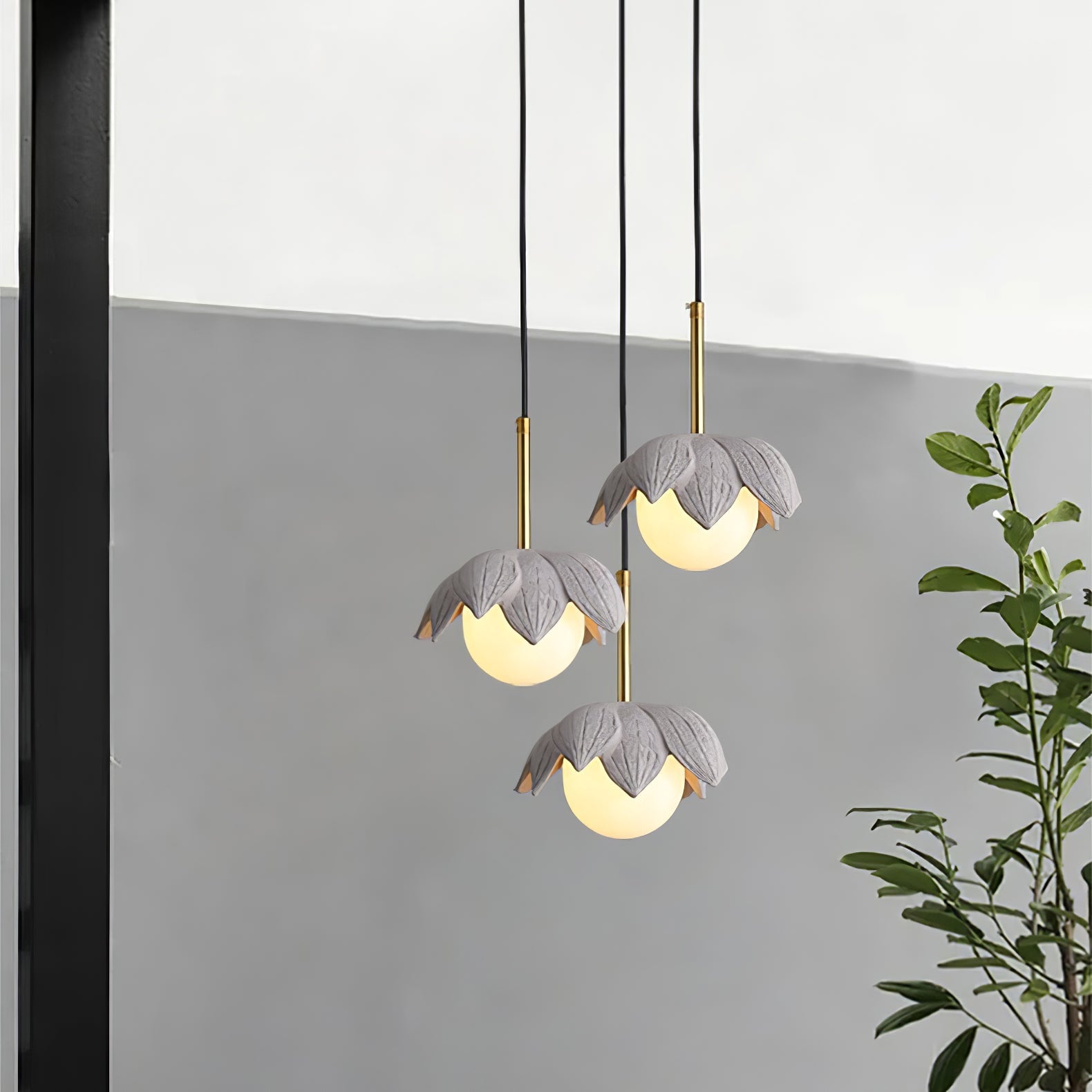 Resin Small Pendant Light - Lumpaz