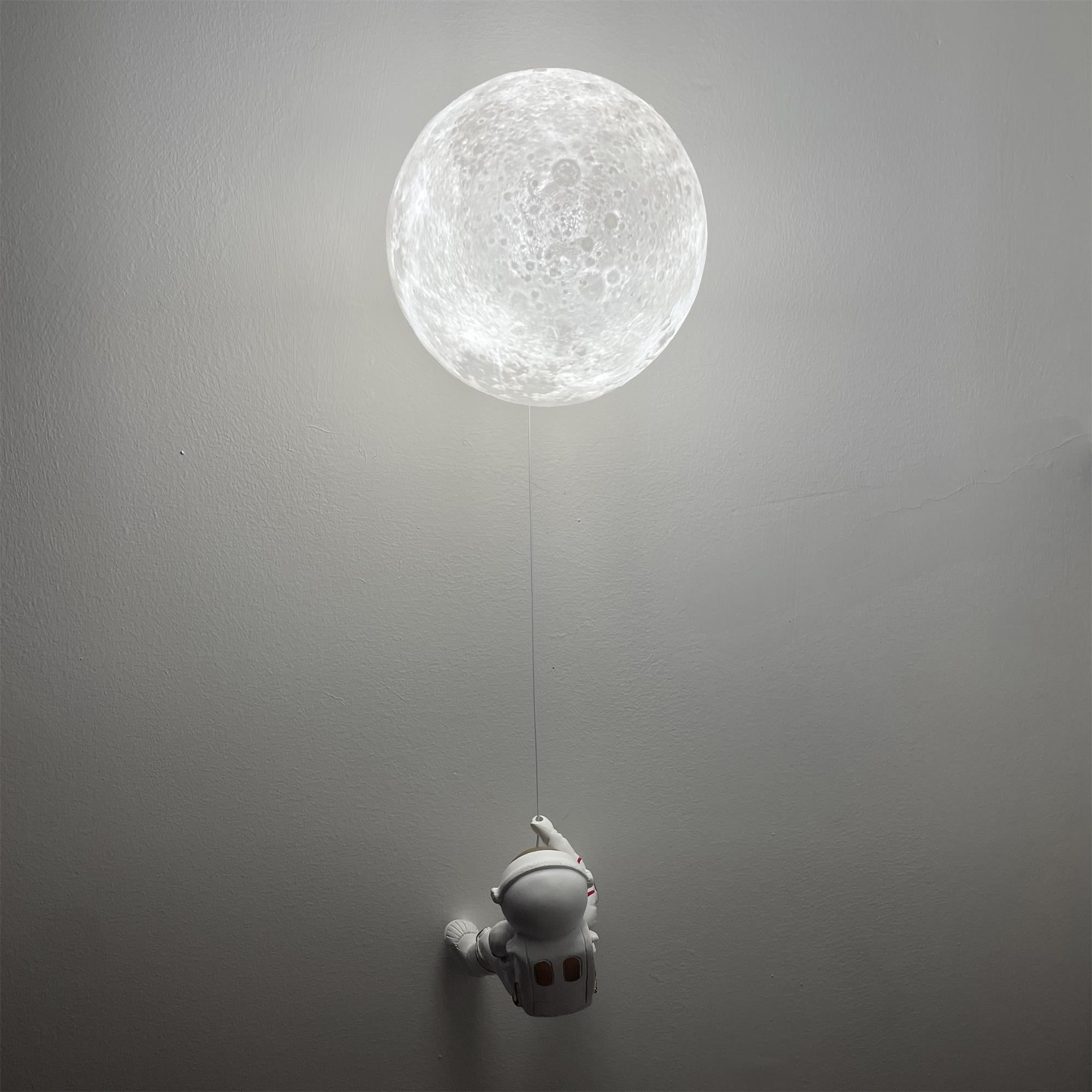 Lunar Wall Lamp - Lumpaz