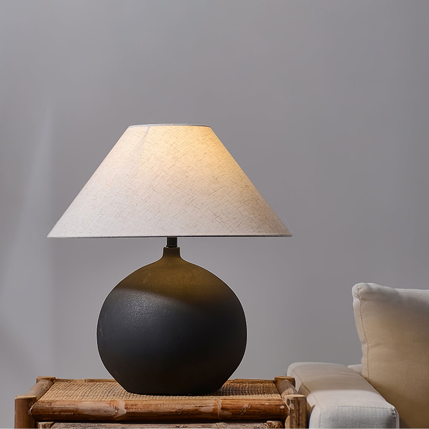 Lebes Ceramic Table Lamp - Lumpaz