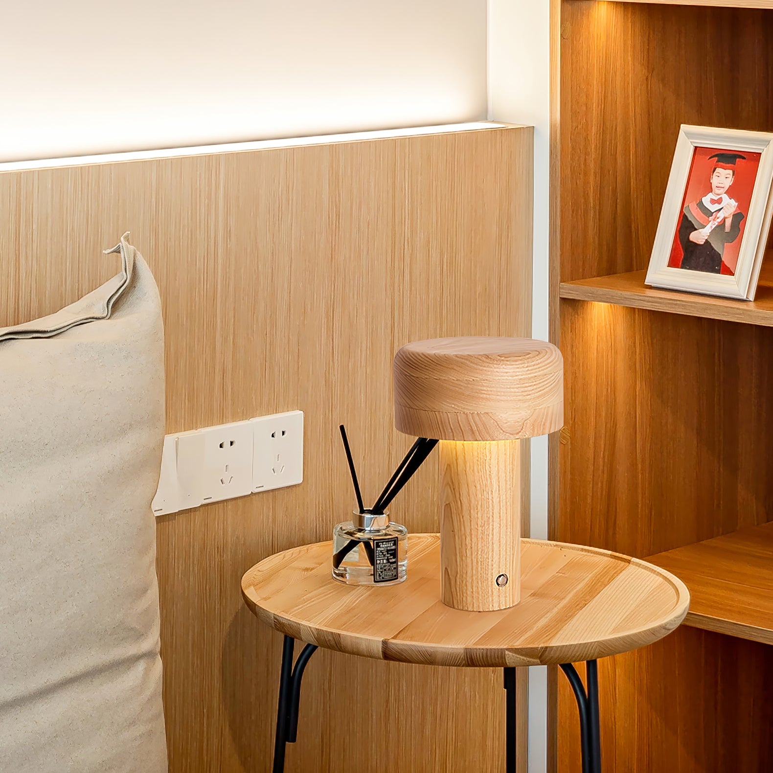 Wooden Tower Table Lamp - Lumpaz