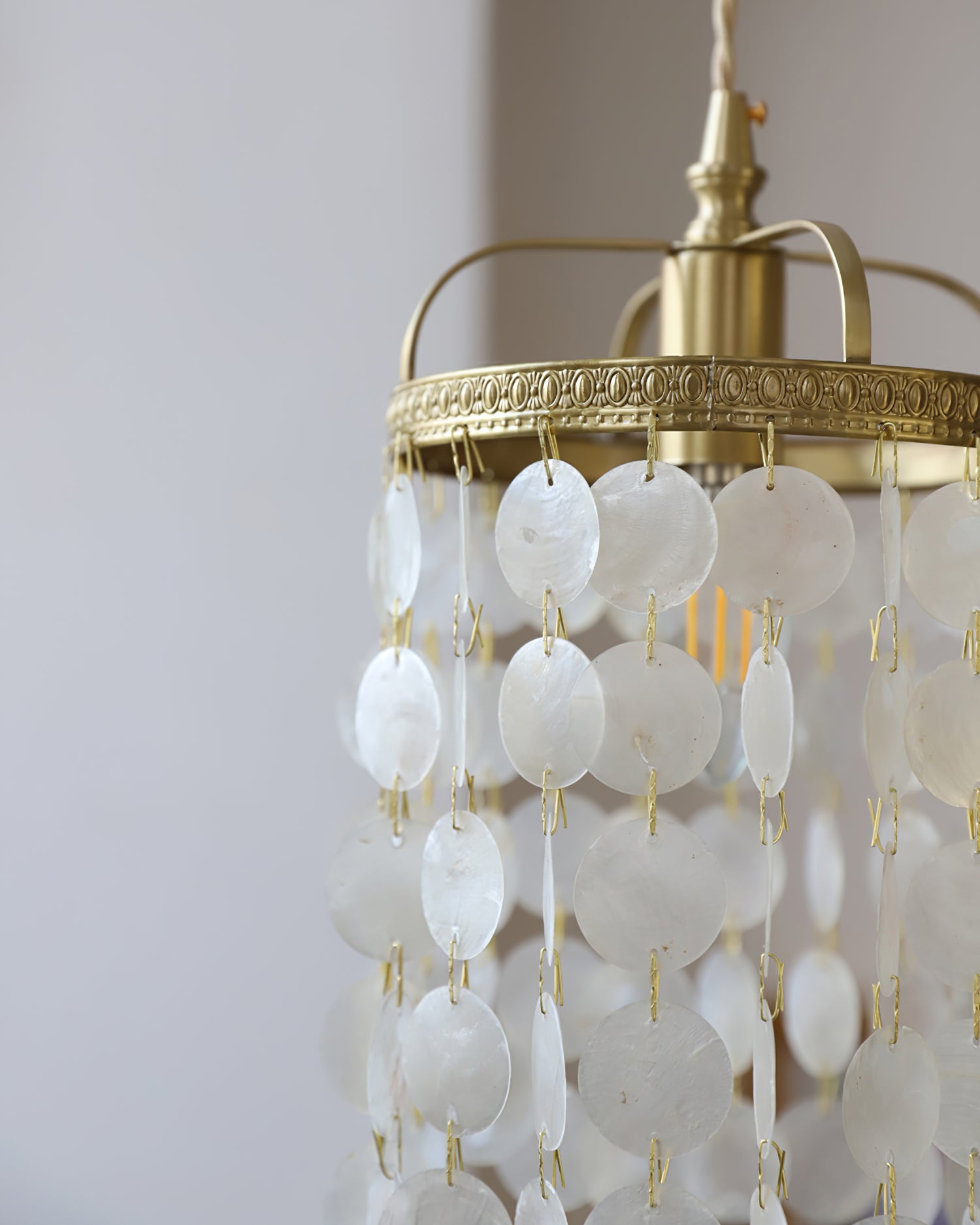Shell Pendant Lamp - Lumpaz