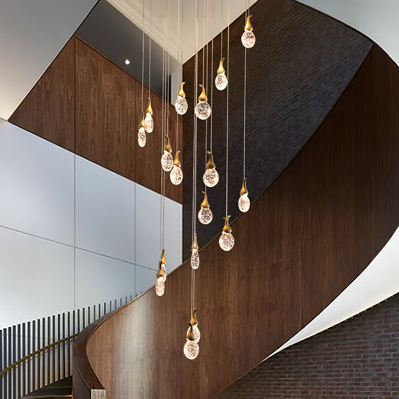 Leo Bubble Chandelier - Lumpaz