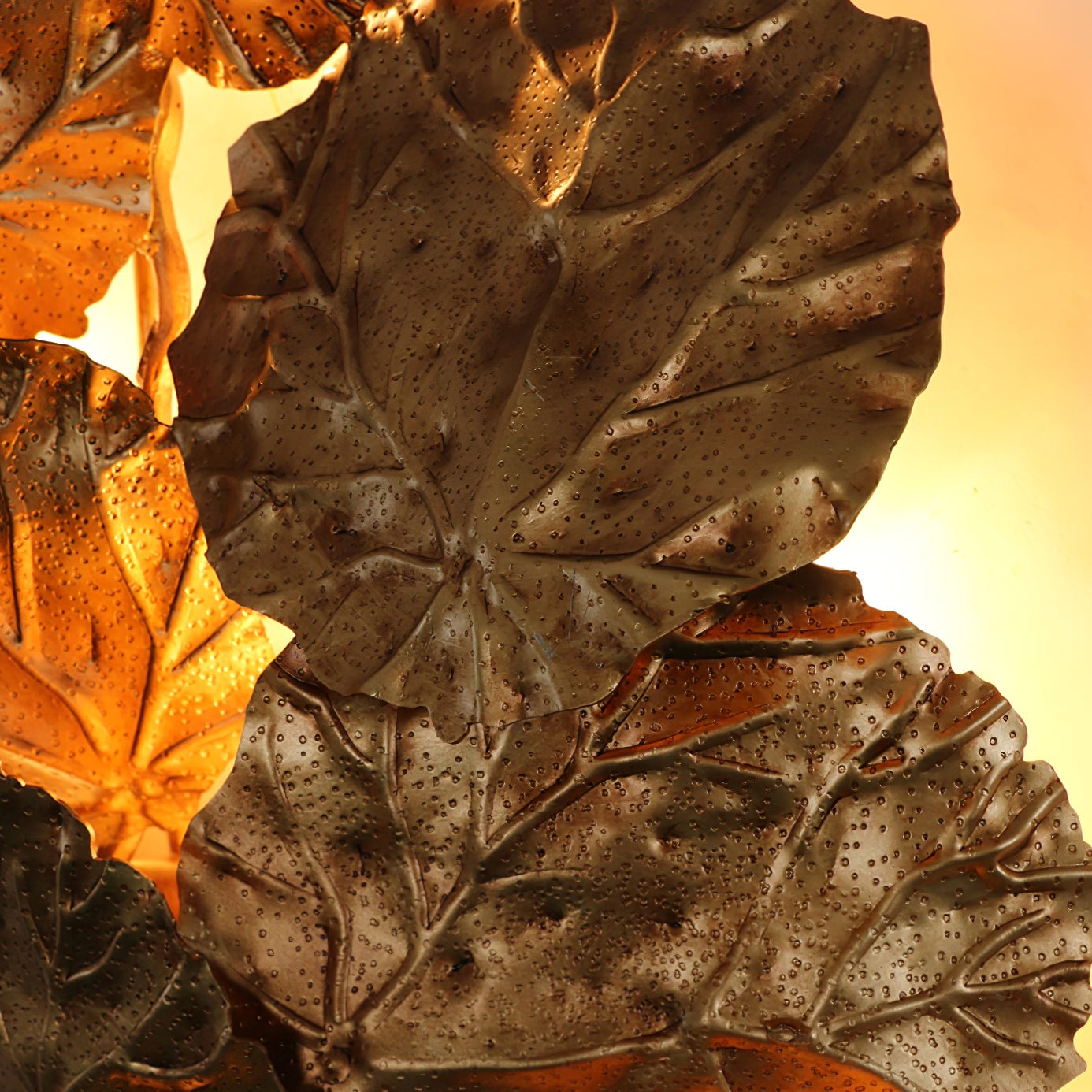 Pathleaf Heap Wall Lamp - Lumpaz