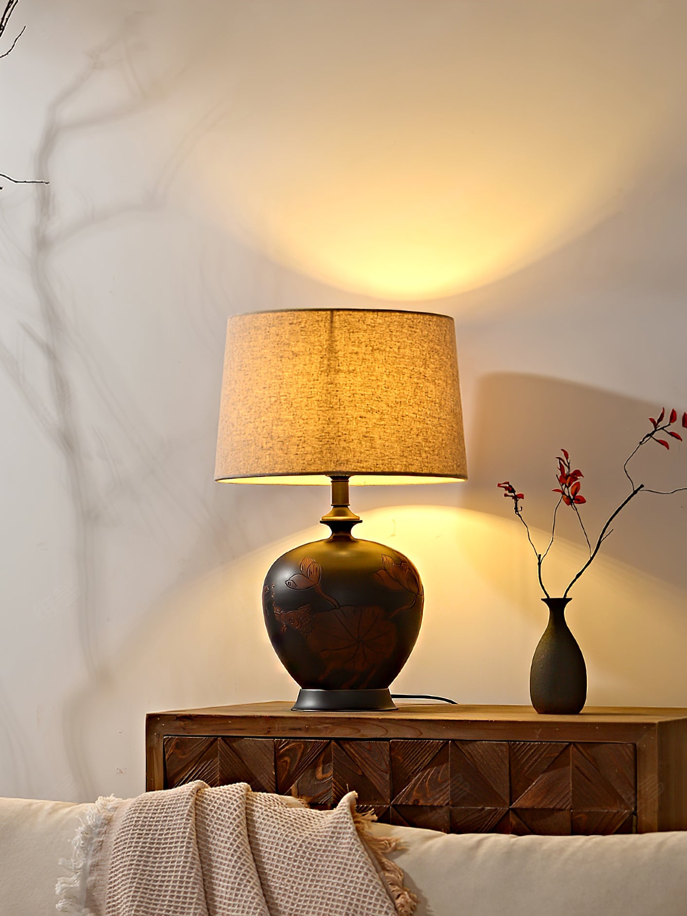 Fish Motif Ceramic Table Lamp - Lumpaz